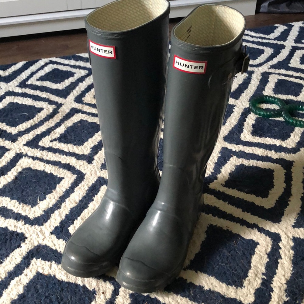 Slate gray tall Hunter rain boots.Worn twice after purchasing on posh